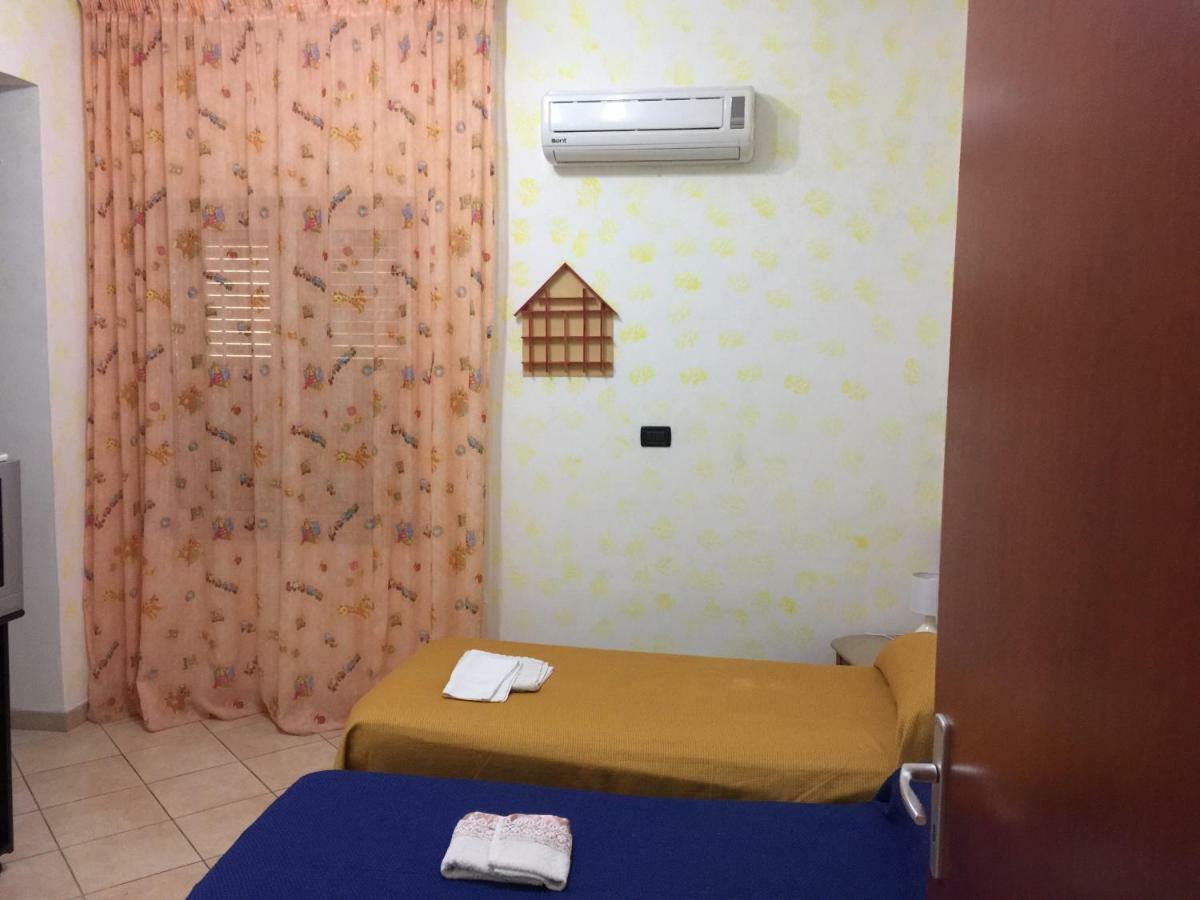 Sacca House Apartman Reggio di Calabria Kültér fotó